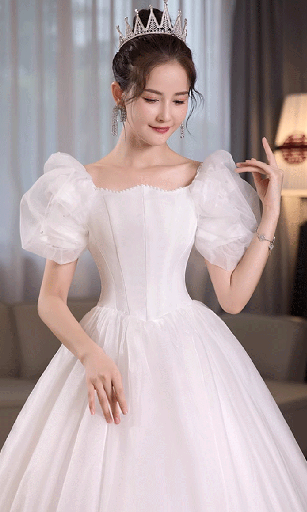 2025 Wedding Dress with Puff Sleeves